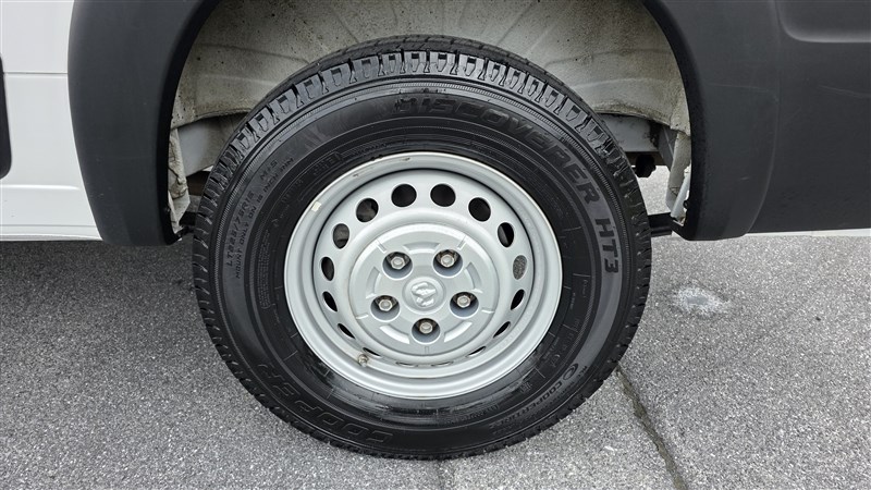 2025 RAM PROMASTER 2500 photo 12 of 32