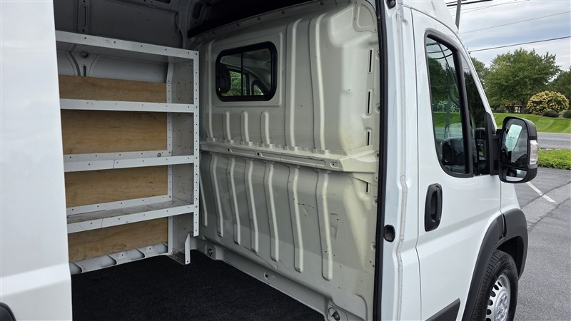 2025 RAM PROMASTER 2500 photo 17 of 32