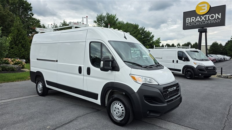 2025 RAM PROMASTER 2500 photo 2 of 32