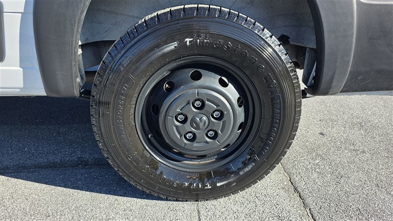 2023 RAM PROMASTER 2500 photo 12 of 31