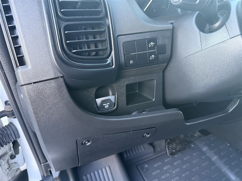 2023 RAM PROMASTER 2500 photo 8 of 26