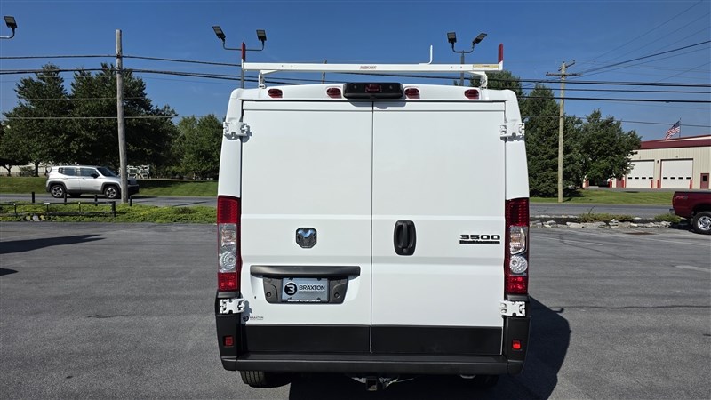 2023 RAM PROMASTER 3500 photo 7 of 33