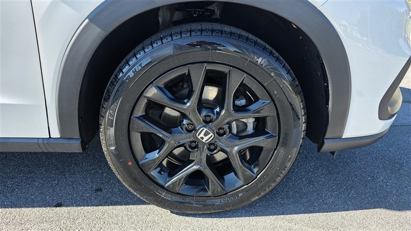 2023 HONDA HR-V photo 10 of 36