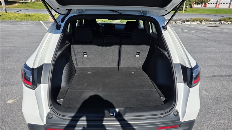 2023 HONDA HR-V photo 15 of 36