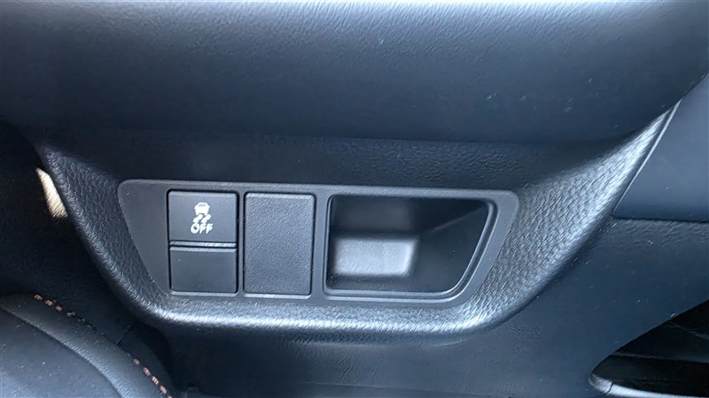 2023 HONDA HR-V photo 20 of 36