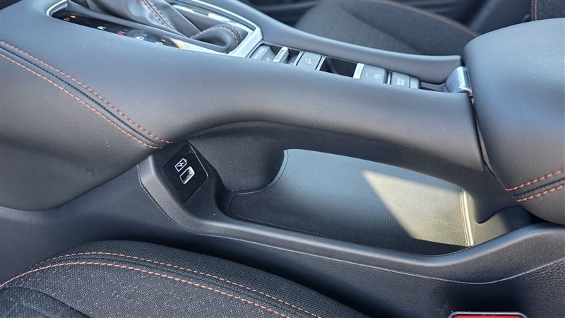 2023 HONDA HR-V photo 35 of 36