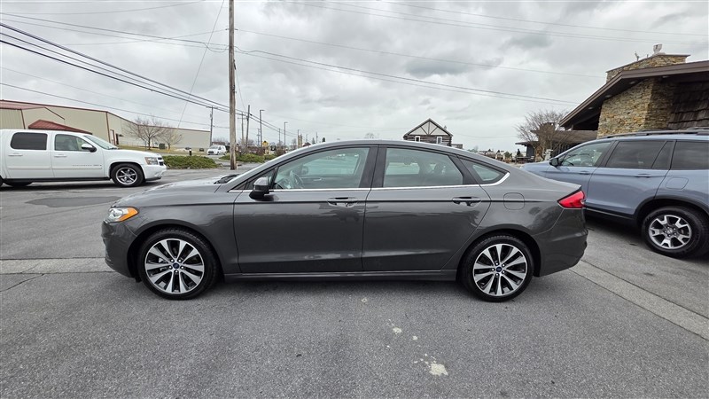 2019 FORD FUSION SE AWD - 4