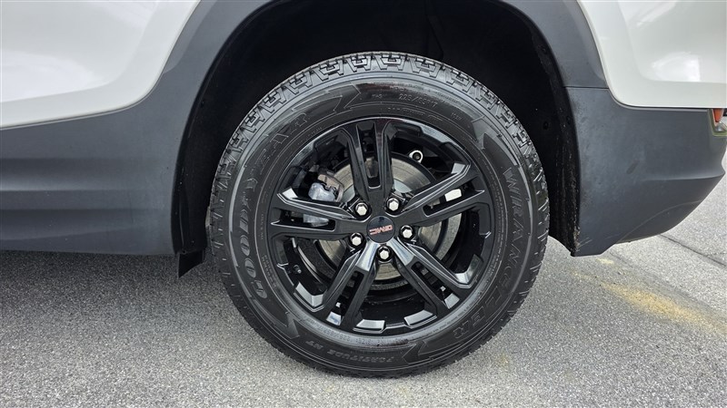 2023 GMC TERRAIN AT4 - 11
