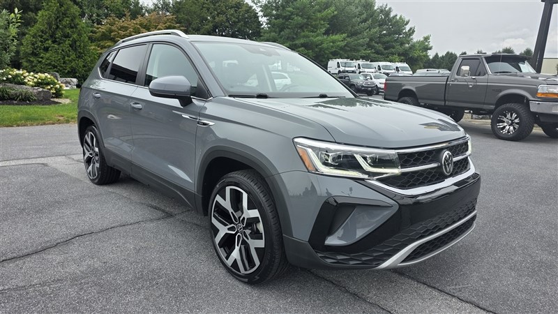 2022 VOLKSWAGEN TAOS SEL - 1