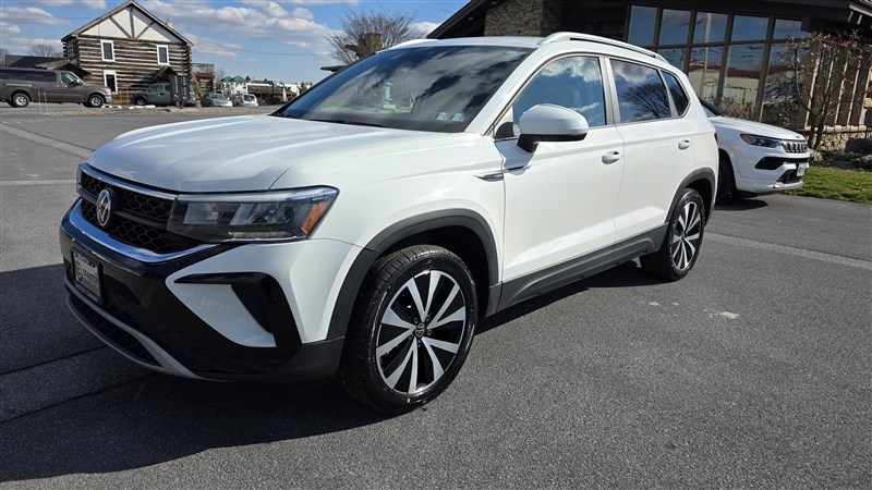 2023 VOLKSWAGEN TAOS SE 4Motion - 3