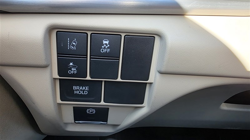 2021 ACURA RDX photo 23 of 37