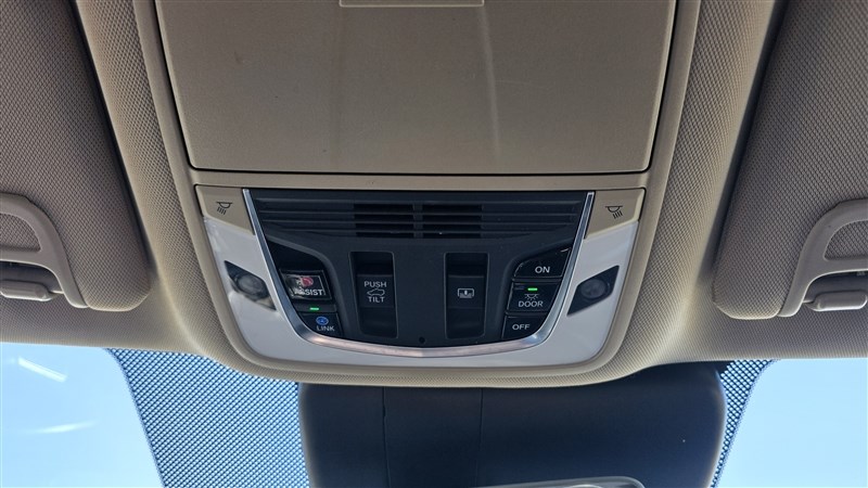 2021 ACURA RDX photo 36 of 37