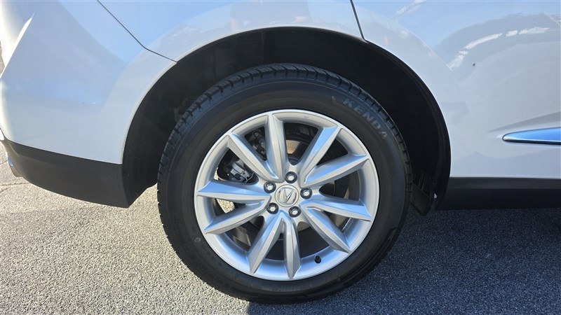 2021 ACURA RDX photo 9 of 37