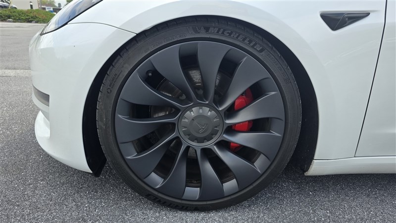2023 TESLA MODEL 3 PERFORMANCE - 9