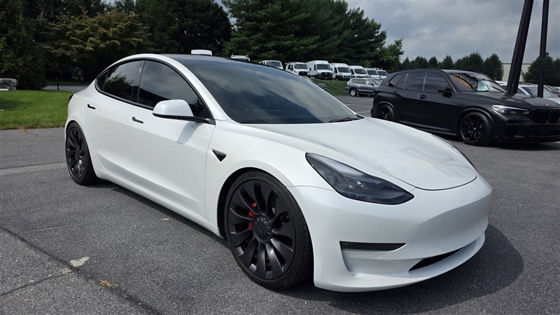 2023 TESLA MODEL 3 PERFORMANCE - 1
