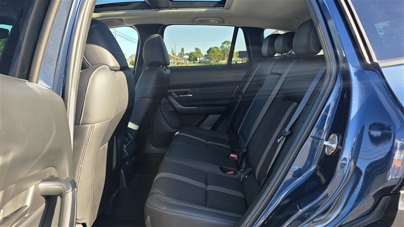 2024 MAZDA CX-50 photo 14 of 32