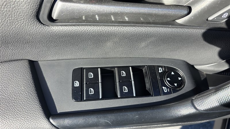 2024 MAZDA CX-50 photo 20 of 32