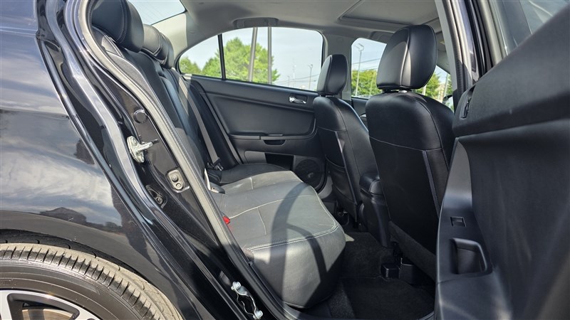 2016 MITSUBISHI LANCER photo 17 of 36