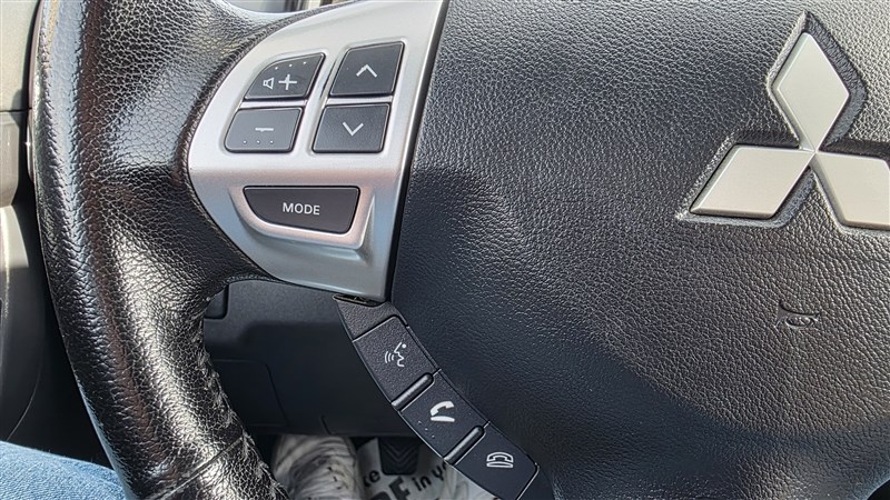 2016 MITSUBISHI LANCER photo 25 of 36