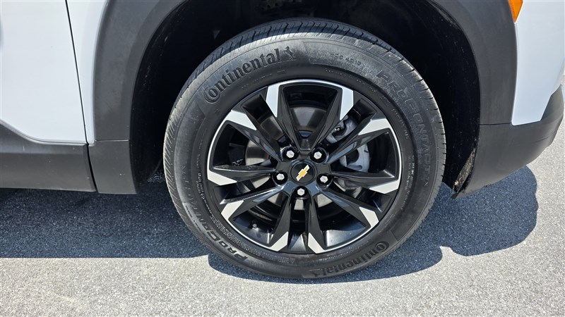 2023 CHEVROLET TRAILBLAZER LT - 9