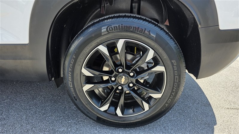 2023 CHEVROLET TRAILBLAZER LT - 11