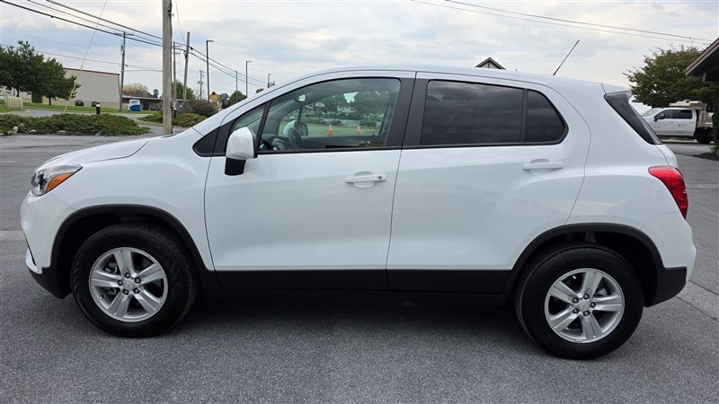 2022 CHEVROLET TRAX photo 5 of 30