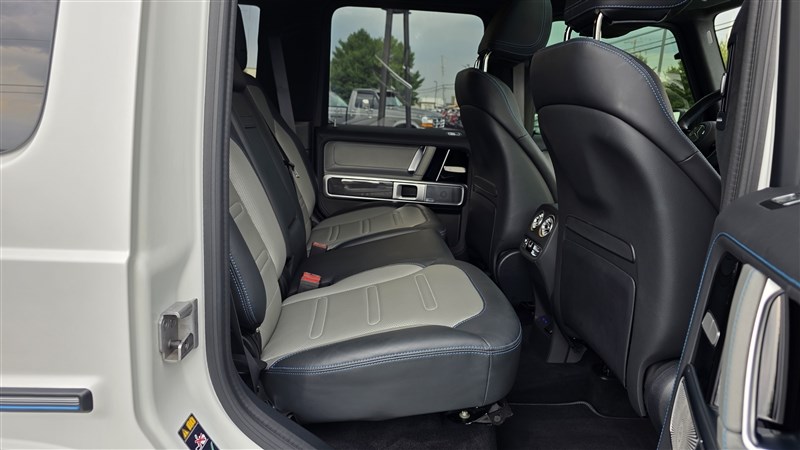 2025 MERCEDES-BENZ G photo 21 of 56