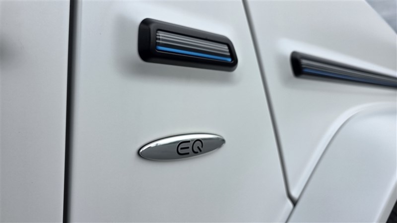 2025 MERCEDES-BENZ G photo 24 of 56