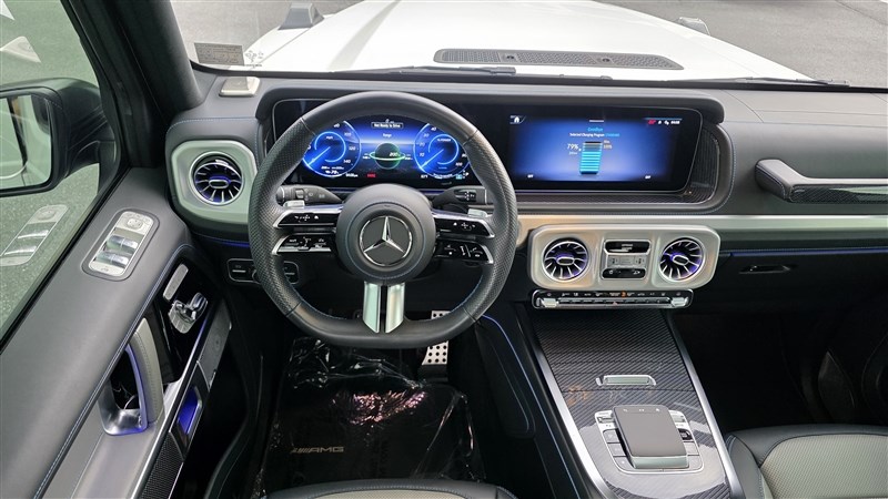2025 MERCEDES-BENZ G photo 31 of 56