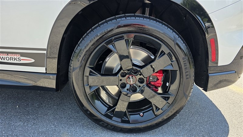 2025 MINI COUNTRYMAN JCW ALL4 - 11