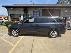 Used 2016 Kia Sedona EX