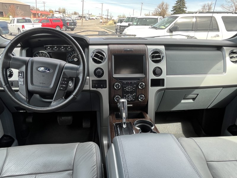 2014 Ford F-150 Platinum - Photo 12