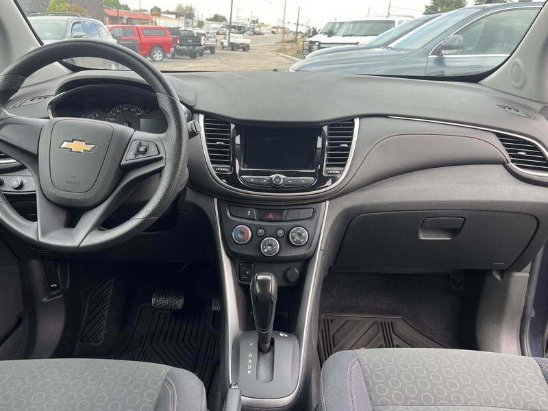 2019 Chevrolet Trax LS - Photo 8