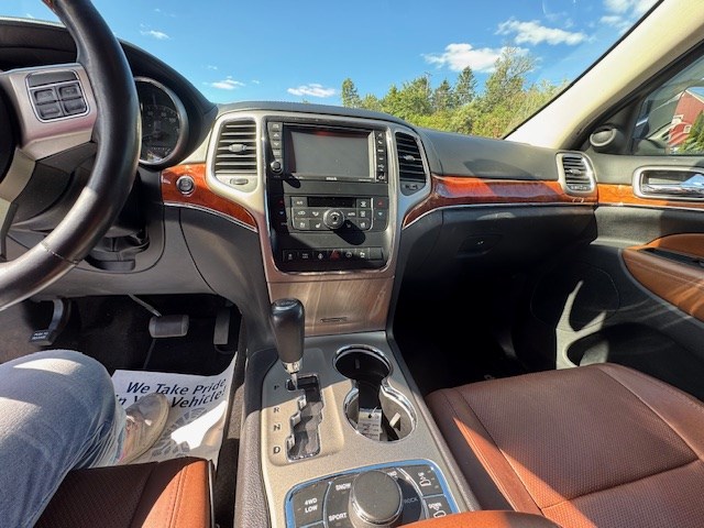 2013 Jeep Grand Cherokee Overland - Photo 10
