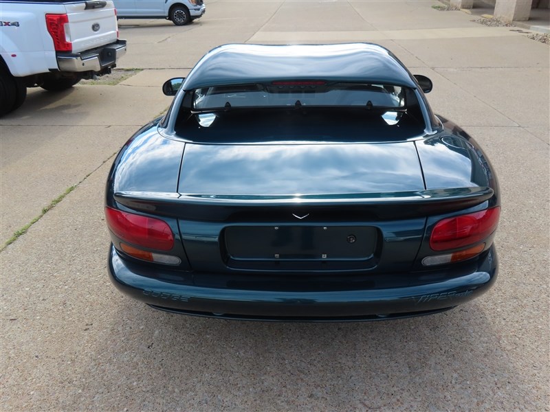 1995 DODGE VIPER RT-10 - 10