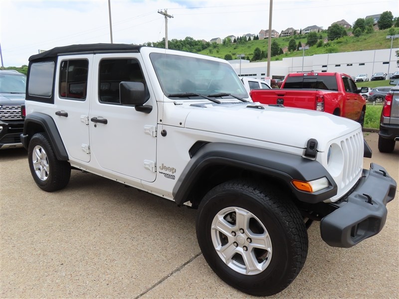 2019 JEEP WRANGLER UNLIMITED 4X4 SPORT CONVERTIBLE - 3