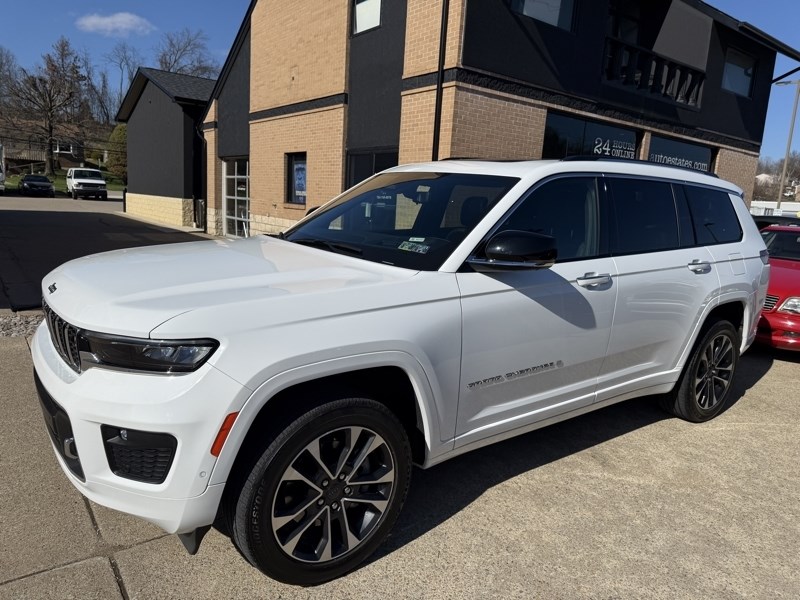 2023 JEEP GRAND CHEROKEE L  AW OVERLAND AWD L MODEL - 0