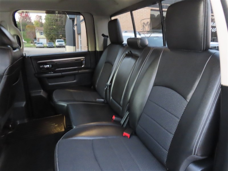 2015 RAM 1500 SPORT 4X4 photo 30 of 67