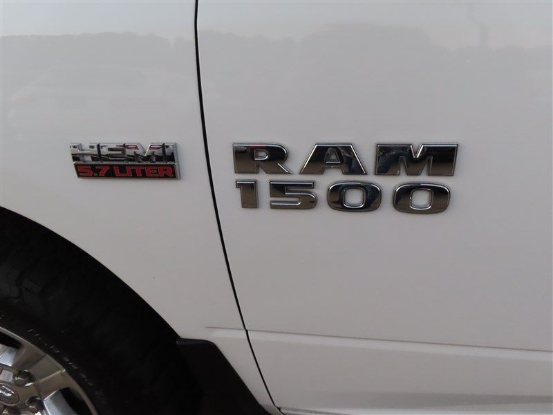 2015 RAM 1500 SPORT 4X4 photo 41 of 67