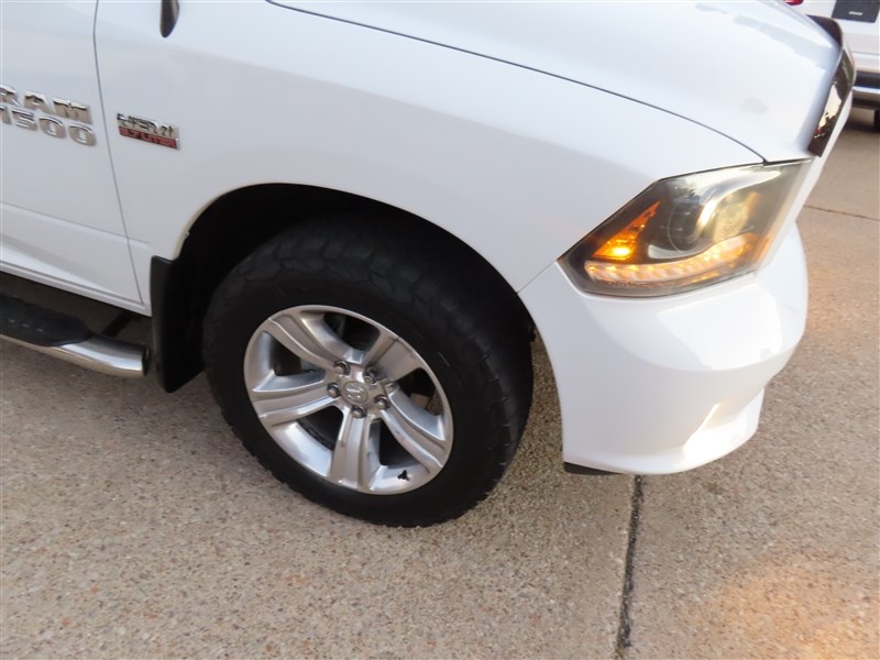 2015 RAM 1500 SPORT 4X4 photo 50 of 67