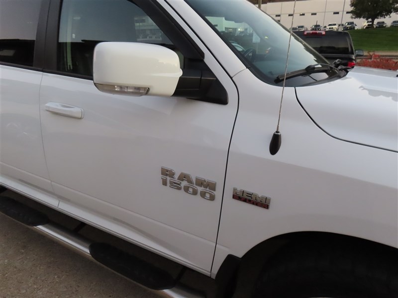 2015 RAM 1500 SPORT 4X4 photo 52 of 67