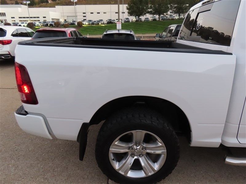 2015 RAM 1500 SPORT 4X4 photo 58 of 67