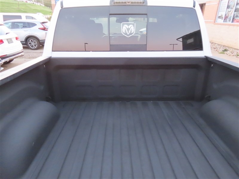 2015 RAM 1500 SPORT 4X4 photo 63 of 67