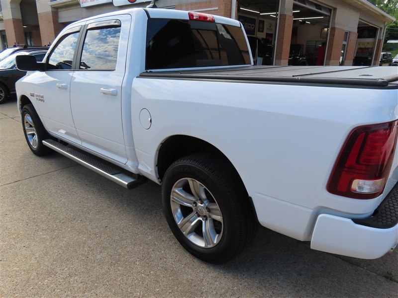 2018 RAM 1500 SPORT - 6