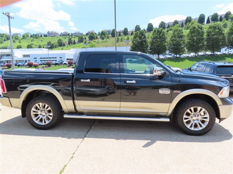 2017 RAM 1500 CREW CAB 4X4 LARAMIE LONGHORN HEMI V8 - 3