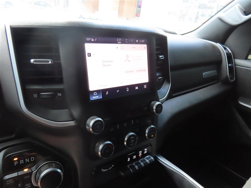 2022 RAM 1500 CREW CAB 4X4 HEMI V8 BIG HORN - 11