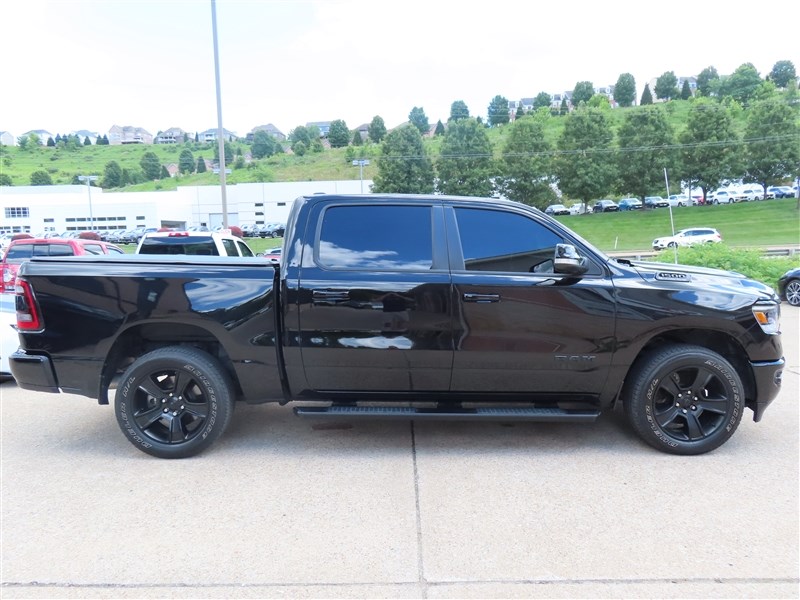 2022 RAM 1500 CREW CAB 4X4 HEMI V8 BIG HORN - 3