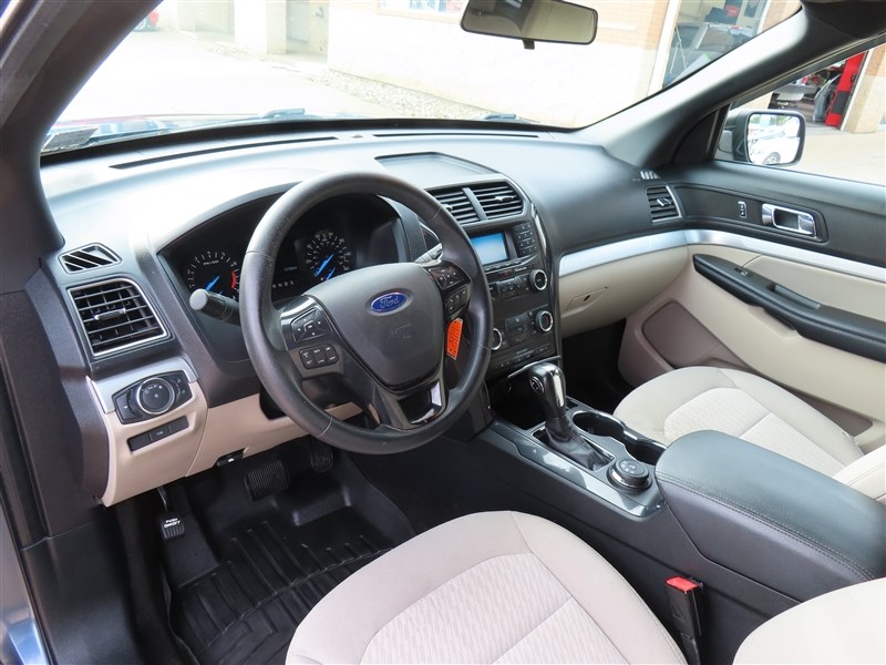 2018 FORD EXPLORER AWD photo 10 of 47