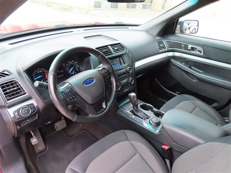 2016 FORD EXPLORER XLT 4X4 THIRD ROW SEATING - 10
