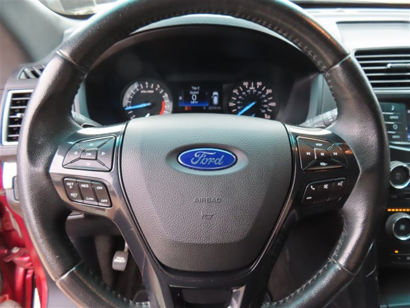 2016 FORD EXPLORER XLT 4X4 THIRD ROW SEATING - 11